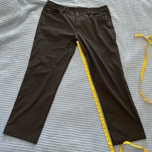 Lululemon Pants Size 40 Black